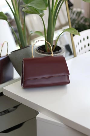 Bordo Deri Metal Sap Detaylı El & Omuz Çantası