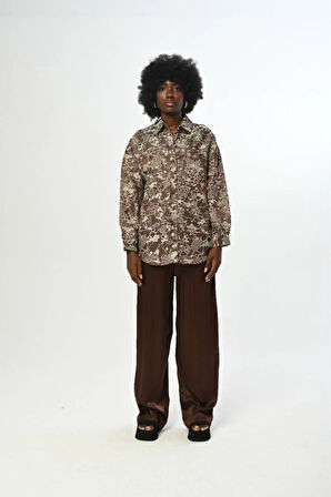 KADIN KARIŞIK DESENLİ ÇİFT CEPLİ GÖMLEK