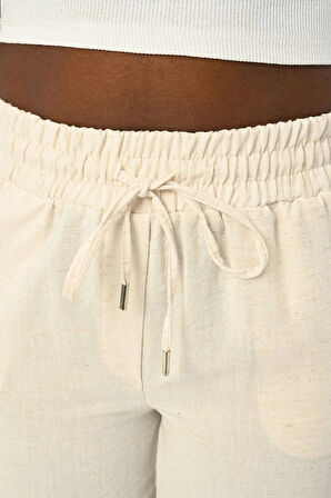 KADIN BELİ LASTİKLİ RAHAT KALIP DÜZ RENK PANTOLON