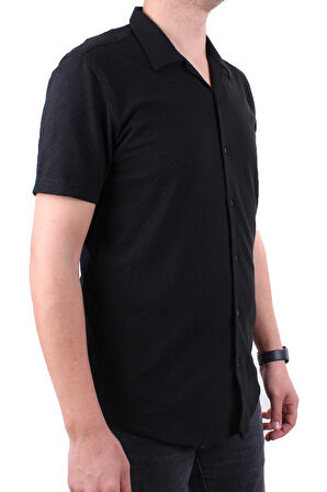 Dagoster DMG23-118381 Siyah Örme Apaj Yaka Dar Kalıp Kısa Kol Erkek Gömlek