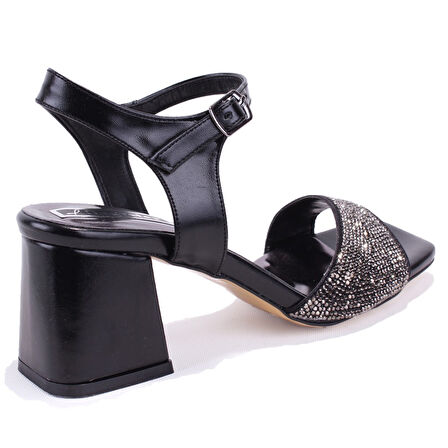 Dagoster DZA07-3371040 Siyah Klasik Topuklu Kadın Ayakkabı