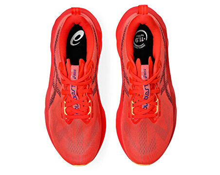 Asics Novablast 5 Erkek Koşu Ayakkabısı 1011B974-600 Kırmızı