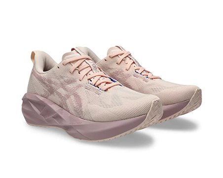 Asics Novablast 5 Kadın Koşu Ayakkabısı 1012B765-702 Pembe