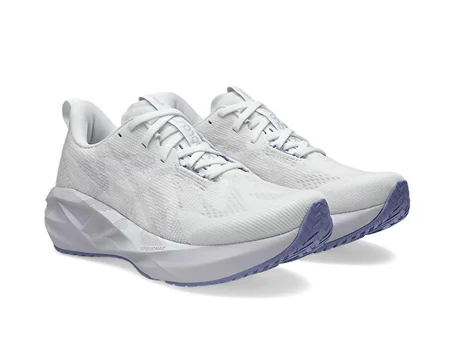 Asics Novablast 5 Unisex Koşu Ayakkabısı 1012B765-103 Beyaz