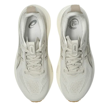 Gel-Kayano 33 Kadın Bej Koşu Ayakkabısı 1012B939-250