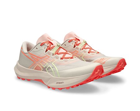 Asics FUJI LITE 7 Unisex Patika Koşu Ayakkabısı 1013A232-700 Krem