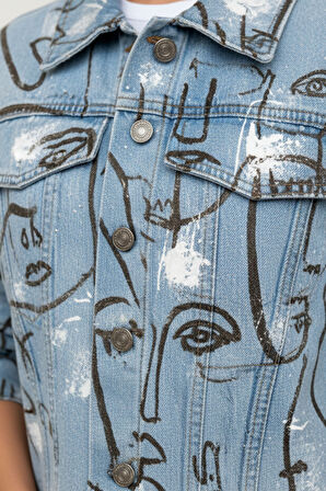 Kadın Mavi Düğmeli Uzun Kollu Surat/Yüz Baskılı Crop Denim Jean Ceket Kadın -Yeni Sezon Kadın Ceket