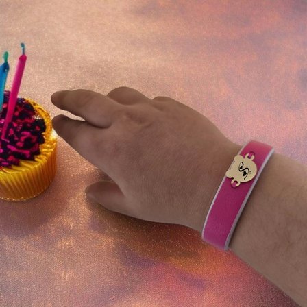 14 Ayar Altın Plakalı Ş Harfine Özel Doğal Pembe Derili Ayıcık Figürlü Hediye Bileklik-458