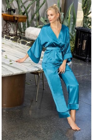 Laperissa Kadın Pijama Takımı Turkuaz Saten Kimono Kol Kuşaklı Alt Üst Set S Beden