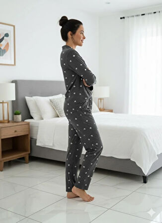 KADIN UZUN KOL DÜĞME DETAYLI PİJAMA TAKIM