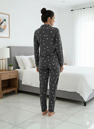 KADIN UZUN KOL DÜĞME DETAYLI PİJAMA TAKIM
