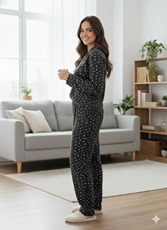 KADIN YILDIZ DETAYLI DÜĞMELİ PİJAMA TAKIM