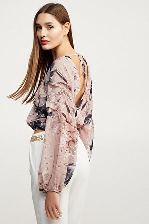 BSB V YAKA ÇİÇEKLİ UZUN KOL TEN RENGİ Kadın BLUZ 147-410009