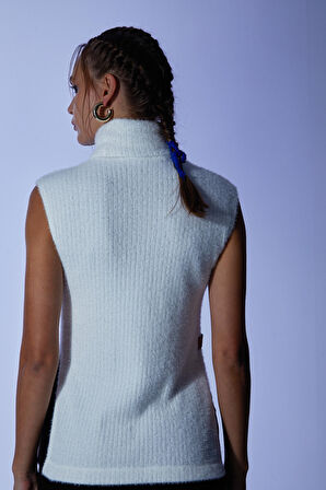 Naar Balıkçı Yaka Yırtmaç Detaylı Kolsuz Ekru Kadın Kazak 23271334