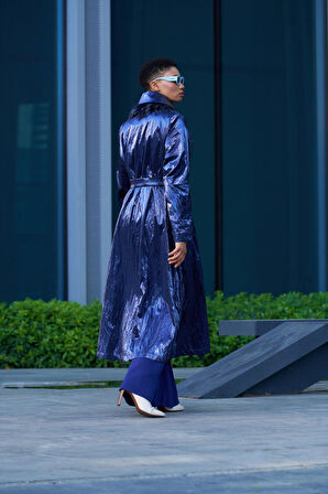 Misswhence Kürk Yaka Parlak Lacivert Kadın Pardösü 23234519