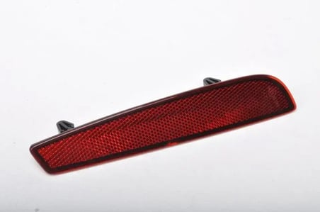 Opel / Astra L (2022-2024) Arka Tampon Sol Reflektör / Kedi Gözü Yansıtıcı (Orijinal)