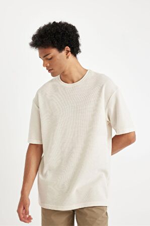 DeFacto Comfort Regular Fit Rahat Kesim Bisiklet Yaka Kısa Kollu Ağır Kumaş Basic Düz Tişört B4444AX24AUBG714