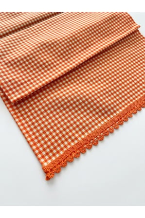 Turuncu Pötikare Dantelli Masa Örtüsü Runner 85x47 cm - Retro Mutfak Ve Salon Dekoru
