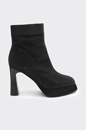 Topuklu Fermuarlı Taş Aksesuarlı Kadın Bot