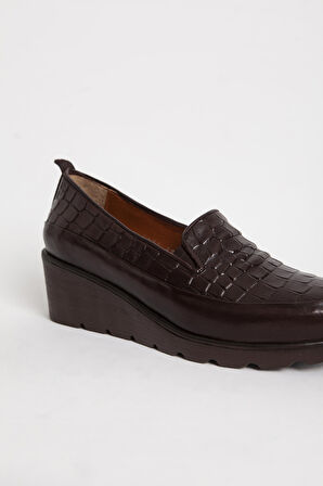 DERİCLUB BR 04131 Gerçek Deri Timsah Baskı Kadın Ayakkabı