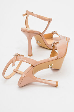 DERİCLUB Kadın Stiletto Tokalı Bilek Bağlamalı Rugan Topuklu Ayakkabı Gerçek Deri SY 27300 PUDRA