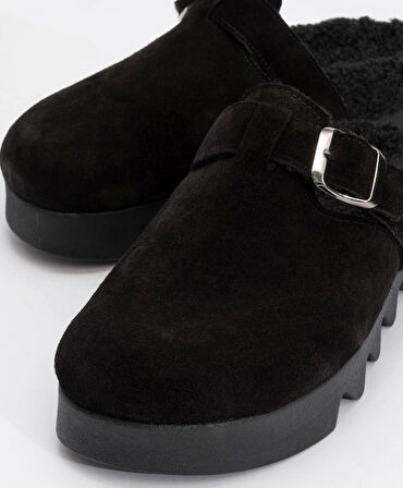 Kadın Yüksek Taban İçi Peluşlu Önü Kapalı Terlik ZY 1545 SİYAH