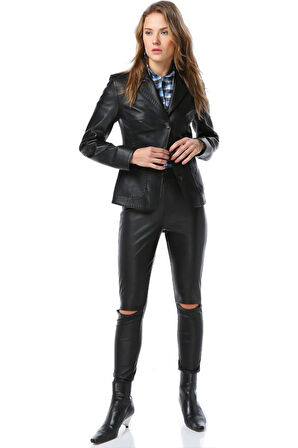 DERİCLUB Lyon Kadın Üç Düğmeli Hakiki Deri Blazer Ceket SİYAH