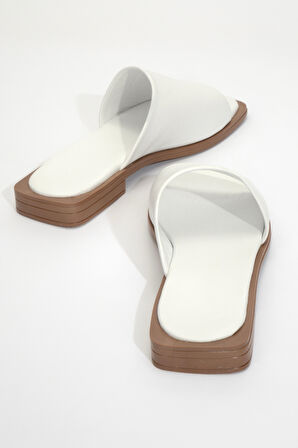 Kadın Bantlı Gerçek Deri Terlik ZY 8011 BEYAZ