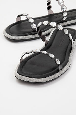 Kadın Şeffaf Taş Bantlı Şık Terlik Gerçek Deri ZY 8082 SİYAH