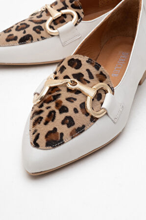 DERİCLUB Kadın Toka Detaylı Sivri Burun Şık Loafer Ayakkabı Gerçek Deri FR 259716 BEJ