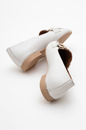 DERİCLUB Kadın Toka Detaylı Sivri Burun Şık Loafer Ayakkabı Gerçek Deri FR 259716 BEJ