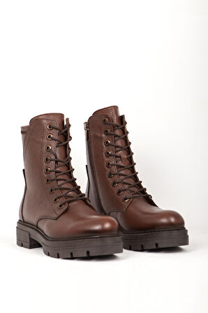 DERİCLUB Kadın Bağcıklı Kalın Taban Fermuarlı Günlük Bot Gerçek Deri BR 66286 TABA