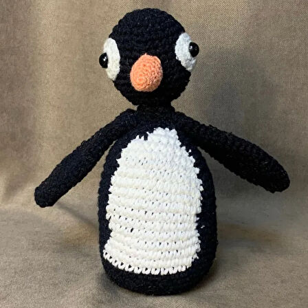 Uretti - Fatma 5285 - El Örgüsü Amigurumi Sevimli Penguen - 11 x 19 cm