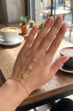 Gold Renk Pirinç Zirkon Taşlı Yıldız Model Şahmeran