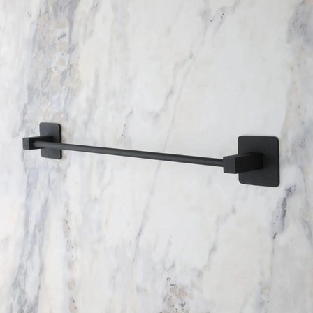 Kendiliğinden Yapışkanlı Siyah Çubuk Havluluk Bx40