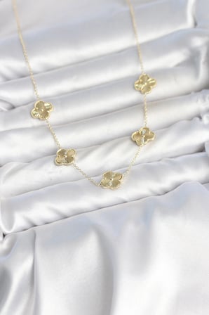 Gold Renk Yonca Model VIP Seri Kadın Kolye