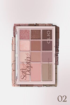 Çok Fonksiyonlu, Yoğun Pigmentli Far Paleti Clio Shade & Shadow Palette (02 Soft Depth)