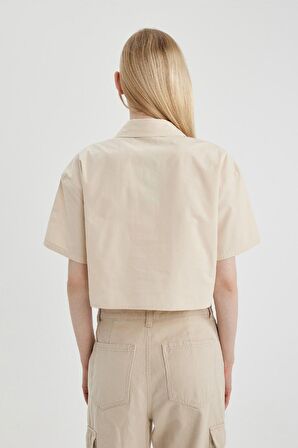 DeFacto Coool Oversize Geniş Kalıp Poplin Kısa Kollu Crop Gömlek C0739AX24SPBG360