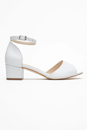 Kadın Beyaz Kısa Topuklu Rahat Abiye Ayakkabı