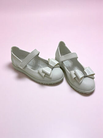 Kız Çocuk Kelebek Taşlı Fiyonklu Beyaz Düz Kaymaz Taban Ortopedik Babet