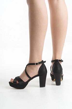 Siyah Çapraza Çapraz Abiye Ayakkabi