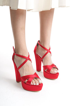 Kırmızı Çapraza Çapraz Saten Abiye Ayakkabı