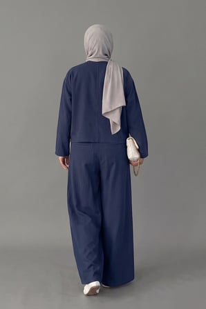 Kruvaze Kesim Düğmeli Bluz & Etek Görünümlü Geniş Paça Pantolon - Keten Takım