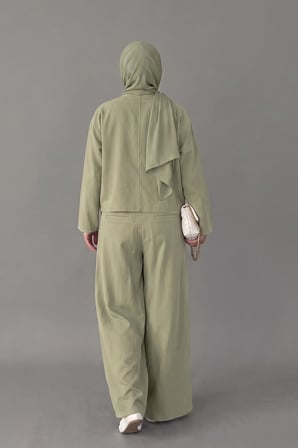 Kruvaze Kesim Düğmeli Bluz & Etek Görünümlü Geniş Paça Pantolon - Keten Takım