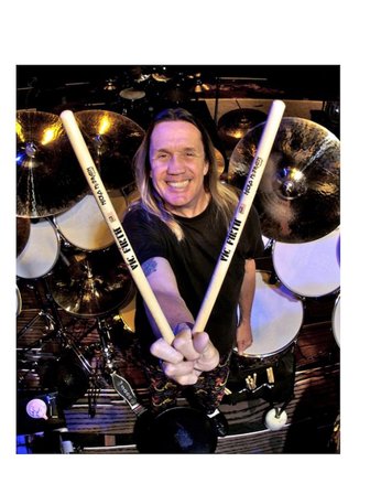 VICFIRTH SNM BAGET(ÇİFT) SIGNATURE STICK NICKO MCBRAIN, HICKORY