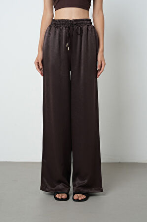 Kadın Düz Renk Bağcık Detaylı Bol Paça Beli Lastikli Pantolon