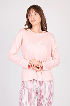 Kadın Uzun Kollu Yumuşak Dokulu Pembe Pijama Takımı