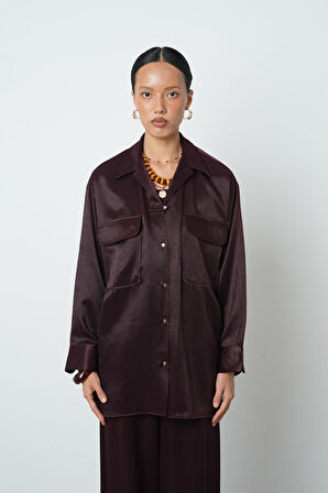 Kadın Düz Renk Çift Cepli Altın Düğme Detaylı Gömlek