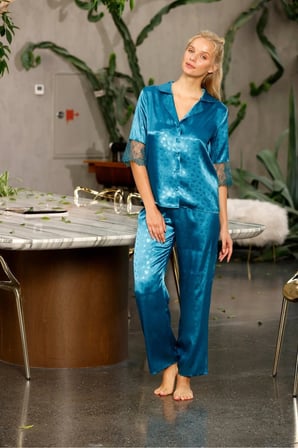 Laperissa Kadın Mavi Desenli Saten Düğmeli Pijama Takımı Dantel Kol Detaylı XL Alt Üst Set