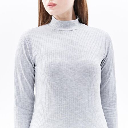 Kadın Dik Yakalı Fitilli Uzun Kollu Tişört